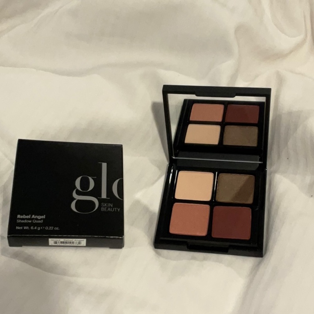 GLO SKIN BEAUTY REBEL ANGEL SHADOW QUAD NWT FULL SIZE